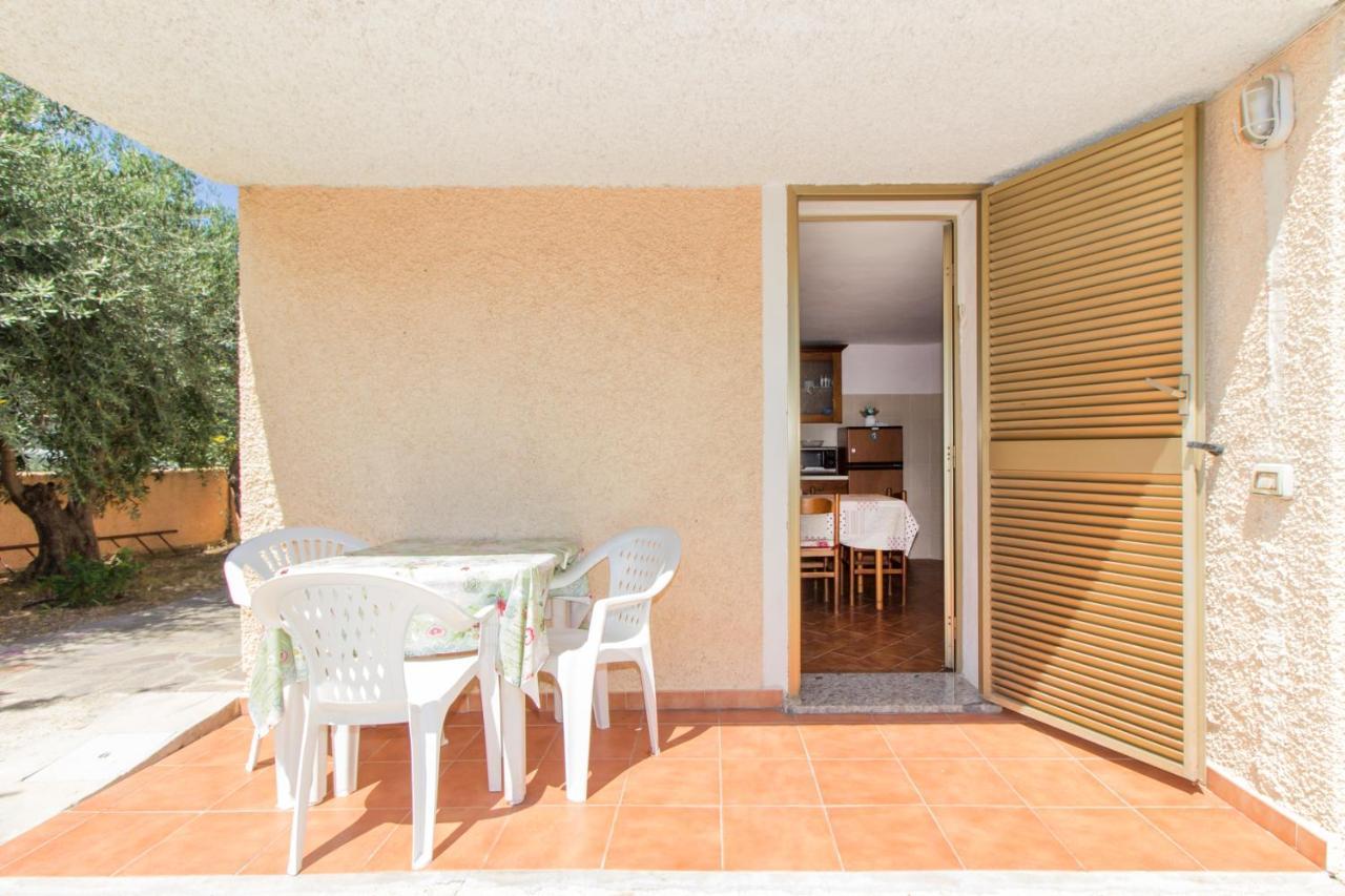 Appartamenti In Villa Con Ampio Giardino Esterno Posada  Exteriér fotografie